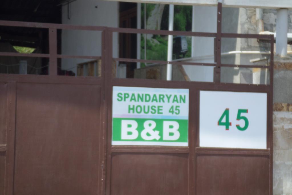 Spandaryan House Jechegnadzor Buitenkant foto